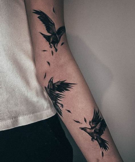 Crow Tattoos For Women, Crow Tattoo Meaning, Crow Tattoo For Men, Raven Tattoo Ideas, Black Crow Tattoos, Crow Tattoos, Bird Tattoo Men, Crow Tattoo Design, Black Bird Tattoo