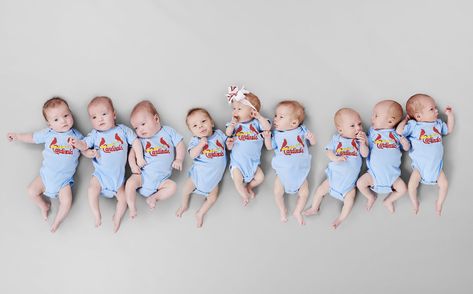 Doctor With His Own Multiples Delivers 3 Sets of Triplets in 6 Weeks Triplets Pregnancy, Multiples Baby, Basketball Tricks, Newborn Baby Tips, Abstract Pictures, How To Have Twins, Baseball Team, Baby Hacks, 인물 사진