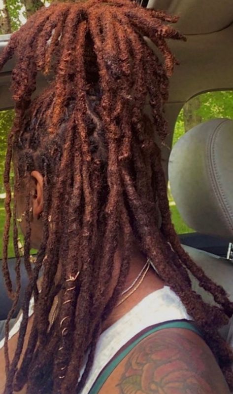 Style Locs Hairstyles, Dreadlocks Short Hair, Retwist Locs, Style Locs, Dreadlocks Hair Care, Locs Journey, Short Locs Hairstyles, Dreadlock Style, Dyed Hair Inspiration