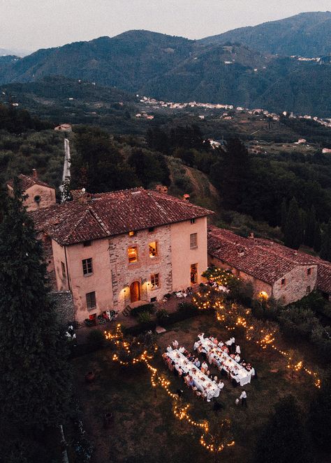 Tuscany Wedding Venue, Rustic Italian Wedding, Italian Vineyard, Italian Wedding Venues, Destination Wedding Italy, Florence Wedding, Mediterranean Wedding, Tuscan Wedding, Villa Wedding