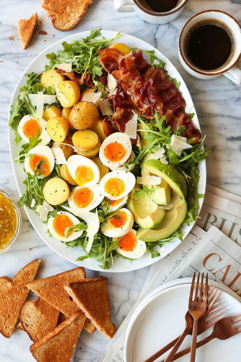 Jammy Eggs, Mustard Vinaigrette, Breakfast Salad, Savory Breakfast, Dinner Idea, Crispy Bacon, Yummy Breakfast, Brunch Recipes, Good Eats