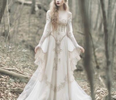 Medieval Wedding Dress Celtic, Long Sleeve Elven Wedding Dress, White Elvish Dress, Ivory Medieval Dress, Ren Fair Wedding Dress, Fairy Wedding Dresses Woodland, White Dress Fantasy Aesthetic, Renesance Wedding Dress, Viking Makeup Wedding