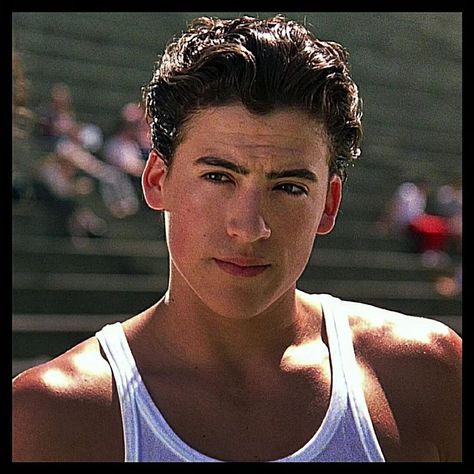 MOVIES / SHOWS / SCENEPACKS (@iconiclogoless) • Instagram photos and videos Joey Donner, Andrew Keegan, Kat Stratford, Benny The Jet Rodriguez, 10 Things I Hate About You, Julia Stiles, House Of Balloons, Cute Guy Pics, Juicy Couture Purse