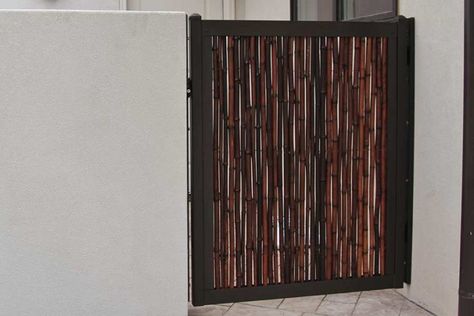 The Ultimate Collection of Privacy Fence Ideas (Create Any Design With This Kit) Stained Fence, Yard Gates, Modern Fencing, Privacy Fence Ideas, Corrugated Metal Fence, Yard Gate, Boundary Wall, Fence Stain, Fence Designs