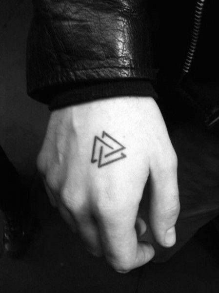 60 Small Hand Tattoos For Men - Masculine Ink Design Ideas Valknut Tattoo, Tato Nama, Tatuagem Masculina Pequena, Cool Small Tattoos, Small Hand Tattoos, Small Tattoos For Guys, Hand Tattoos For Guys, Subtle Tattoos, Tattoo Life