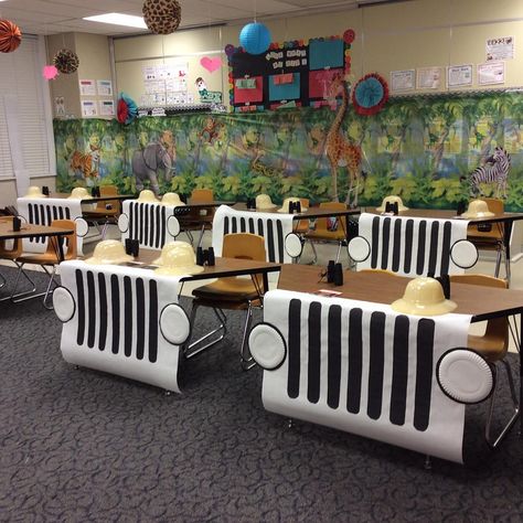 66 Likes, 19 Comments - Mrs. Hall's Class (@hallwaytolearning) on Instagram: “Eeeek! I'm so excited for my kids to see our classroom!! Next week we are going on a Safari!!…” Safari Theme Classroom, Jungle Theme Classroom, Classroom Transformation, Summer Decorating Ideas, Room Transformation, Camping Theme, Vacation Bible School, Safari Party, Classroom Setup