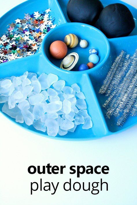 Outer Space Play Dough Invitation for Preschool Light And Dark Sensory Activities, Playdough Ideas, Play Dough Invitation, Playdough Party, Space Theme Preschool, Space Play, Space Week, Space Preschool, Space Unit