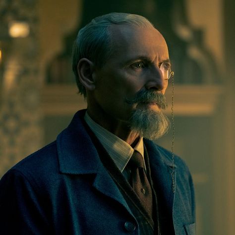 Umbrella Academy Outfit, Sir Reginald Hargreeves, Colm Feore, Reginald Hargreeves, Is He Interested, Academy Aesthetic, Alien Theories, Academy Umbrella, Outfit Ideas Men