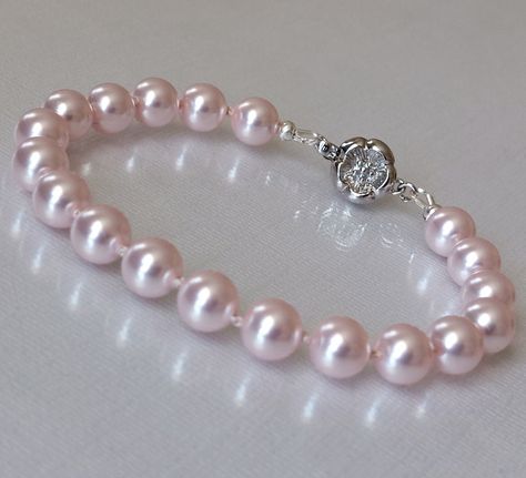 Elegant Pink Pearl Bracelet Gift, Formal Pink Pearl Bracelet, Feminine Pink Pearl Bracelets, Adjustable Pink Pearl Bracelet For Weddings, Pink Pearl Wedding, Elegant Pink Crystal And Pearl Bracelet, Pink Pearl Jewelry, Hand Knotted Bracelet, Bridal Necklaces