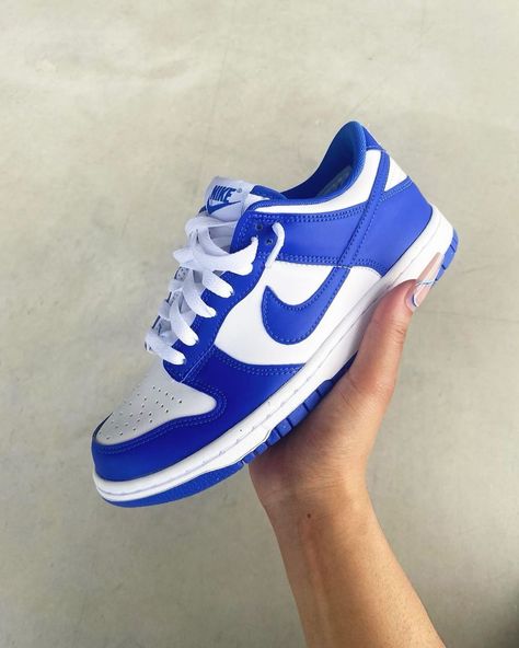 Racer Blue Dunks, Blue Dunks, Dunks Outfit, Pretty Sneakers, Shoes For School, Pretty Shoes Sneakers, Shoe Wishlist, Cute Nike Shoes, Cute Sneakers