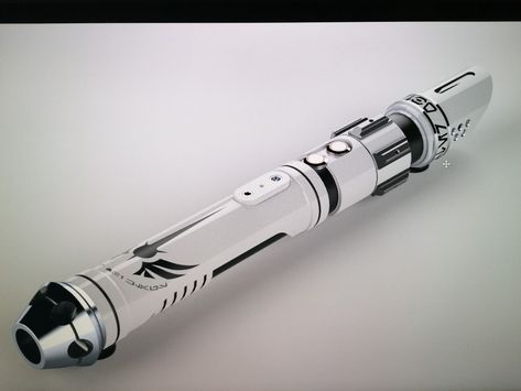 White Lightsaber, Lightsaber Designs, Lightsaber Hilts, Jedi Lightsaber, Custom Lightsaber, Lightsaber Design, Sabre Laser, Lightsaber Hilt, Star Wars Background