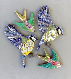 Sicis Mosaic, China Crafts, Mosaic Inspiration, Mosaic Animals, Mosaic Garden Art, Mosaic Birds, Mosaic Tile Art, Mosaic Art Projects, Glass Mosaic Art