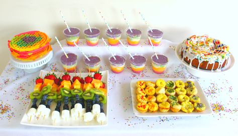 Epic Breakfast Spread Ideas And Recipes - Food.com Pride Brunch Ideas, Rainbow Brunch, Pride Brunch, Rainbow Party Food Main Dish, Rainbow Theme Snacks, Rainbow Snack Table, Kid Friendly Brunch, Birthday Surprise Kids, Kids Brunch