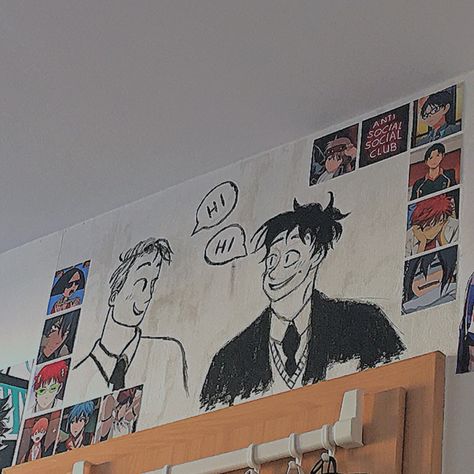 Heartstopper Wall Decor Ideas, Heartstopper Room Decor Ideas, Heartstopper Painting Ideas, Anime Wall Painting Ideas, Heartstopper Room Ideas, Heartstopper Decor, Heartstopper Painting, Heartstopper Bedroom, Heartstopper Room Decor