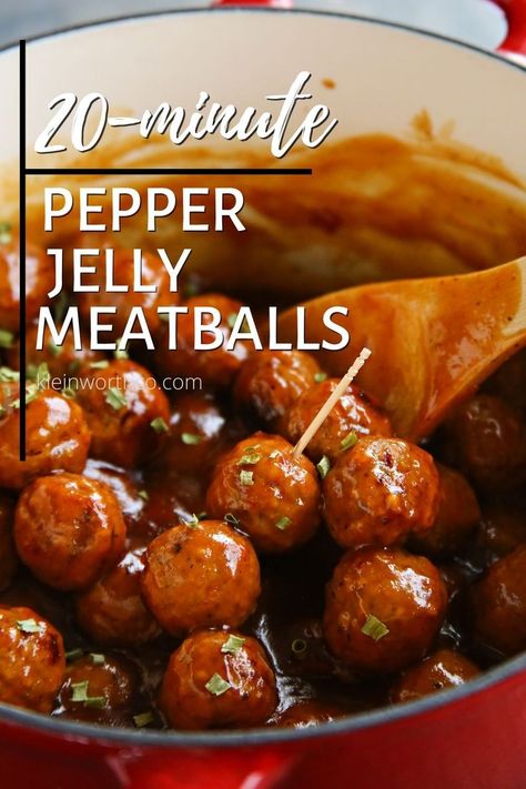 Pepper Jelly Meatballs, Meatball Appetizer Recipe, Pepper Jelly Recipes, Jelly Meatballs, Glazed Meatballs, Appetizer Meatballs, Meatball Recipes Easy, Meatballs Easy, Meat Appetizers