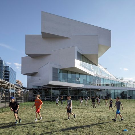 Top 10 US architecture projects of 2019: The Heights by BIG Mass Study, Neighborhood Activities, Functional Life Skills, Green Terrace, Arlington Virginia, Glazed Brick, Visual And Performing Arts, Bjarke Ingels, The Heights