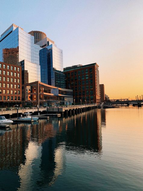 Your travel guide to New England Seaport Boston, Boston Travel Guide, Luxury Building, Visiting Boston, Boston Travel, Freedom Trail, Paul Revere, Fenway Park, Luxury Condo