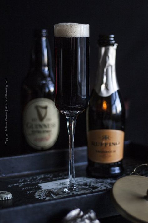 Black Velvet Cocktail - The Classic Recipe, Fun Twists & Background New Year's Eve Food, Beer Mixed Drinks, Beer Cocktail Recipes, Black Velvet Cocktail, Beer Cocktail, Ipa Beer, New Year's Eve Recipes, Long Island Iced Tea, Beer Cocktails