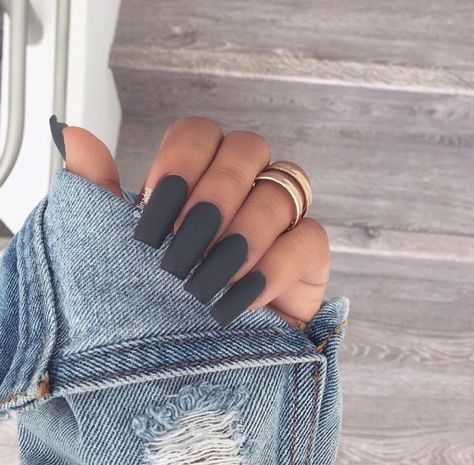 Matte Grey | Nail Inspiration Grey Nails, Nagellack Trends, Gray Nails, Top Nail, Best Acrylic Nails, Matte Nails, Gorgeous Nails, Cute Acrylic Nails, Perfect Nails