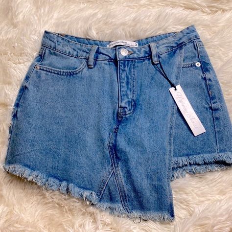 Denim skort! You know shorts and a skirt! Denim Shorts, Jean Skort, Lsu Game, Denim Skort, A Skirt, Skorts, Blue Jean, Jeans Shorts, Blue Jeans