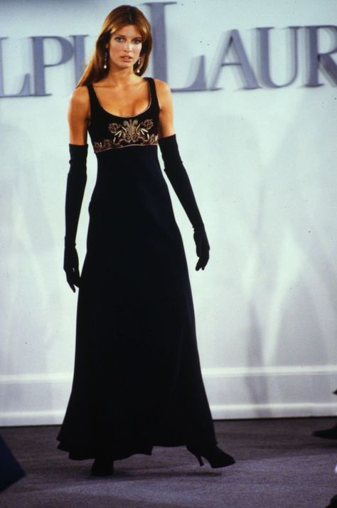 90s Couture, Ralph Lauren Runway, Fashion 1920s, Prom Costume, Ralph Lauren 90s, 90s Runway, Stephanie Seymour, 90s Runway Fashion, Runway Fashion Couture