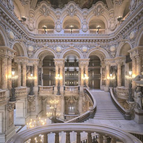 Ballroom Aesthetic, Opera Garnier Paris, Paris Opera House, Opera Garnier, Palace Interior, Castle Aesthetic, Castles Interior, Fantasy Castle, المملكة العربية السعودية