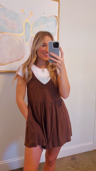 Thrifted Summer Outfits, Fall Romper Outfit, Romper Outfit Fall, Noah Kahan Concert Outfit, Romper Outfit Ideas, Fall Beach Outfits, Fall Romper, Brown Romper, Summer Romper Outfit