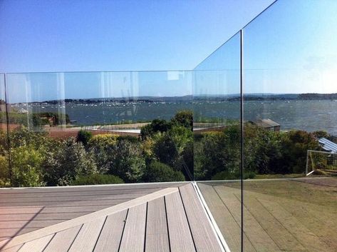 Glass Balcony Ideas, Glass Balcony Railing, Glass Railing Deck, Frameless Glass Balustrade, Garden Railings, Steel Balustrade, Glass Railing System, Patio Railing, Glass Railings