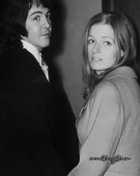 Mccartney Family, James Mccartney, Paul And Linda, Linda Eastman, The Lost Weekend, Beatles Memorabilia, Beatles Girl, Band On The Run, Jane Asher