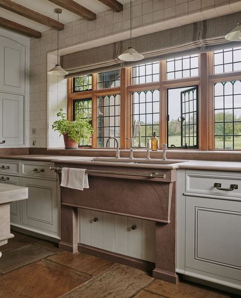 Our recent project involved a sensitive intervention, restoring balance to a kitchen and dining area within a Grade II Historic House.⁠ ⁠ By removing dividing walls and reimagining focal points, we harmonised proportions and visual coherence.⁠ ⁠ We added a new chimney area, featuring a solid stone over mantel matching that of the fireplace in the dining area. It beautifully integrated the extraction and a Wolf range cooker.⁠ ⁠ The stone-clad sink and substantial fridge and freezer housing not... Old World Kitchens, Kitchen Chimney, Fridge And Freezer, Arts And Crafts House, Historic House, Cabinetry Design, Range Cooker, Starter Home, Divider Wall