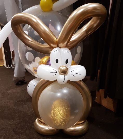 Easter Balloon Ideas, Balloon Gift Ideas, Easter Balloon Decor, Easter Balloons, Bunny Balloon, Stuffed Balloons, Cream Eggs, Balloon Gifts, Diy Hot Air Balloons