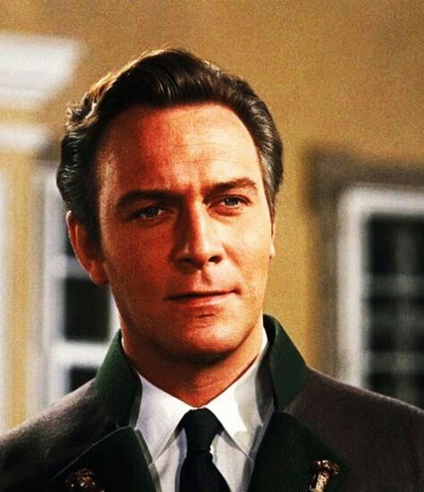 Captain Von Trapp, Georg Von Trapp, Sound Of Music Movie, Famous Legends, Christopher Plummer, Julie Andrews, Film Tv, Handsome Actors, Musical Movies