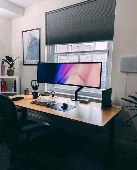 Emmanuel Kontokalos- Greko (@grekoraw) • Instagram photos and videos Wide Monitor Setup, Monitor Setup, Minimal Desk, Computer Desk Setup, Desk Setups, Home Studio Setup, Desktop Setup, Desk Goals, Desk Inspo