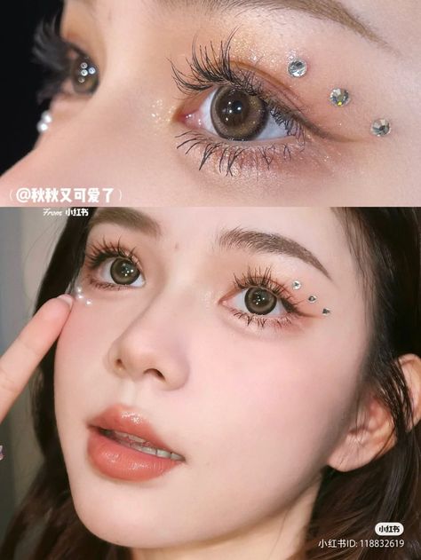 Eye Rhinestones Simple, Concert Makeup Glitter, Kpop Concert Makeup Ideas, Eye Makeup Concert, Kpop Concert Makeup, Pearl Eye Makeup, Concert Makeup Looks, Makeup Concert, Blackpink Makeup