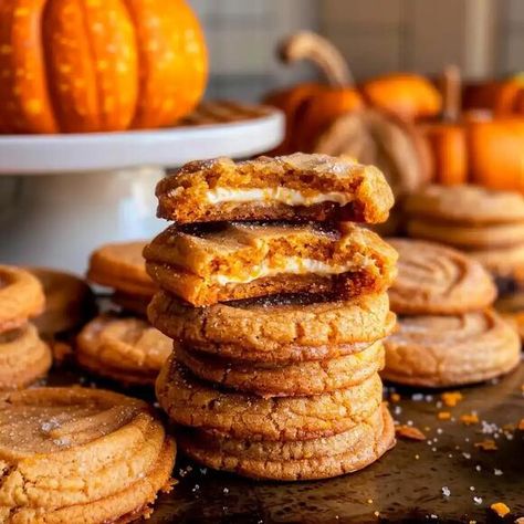 Pumpkin Cheesecake Cookies – Soft, Spiced Pumpkin Cookies with a Creamy Cheesecake Surprise - NewsBreak Pumpkin Cheesecake Cookies Recipe, Pumpkin Cookie Dough, Fall Desert, Pumpkin Cheesecake Cookies, Cheesecake Cookies Recipes, Cheesecake Pumpkin, Thanksgiving Baking, Chocolate Chip Muffin Recipe, Stuffed Cookies