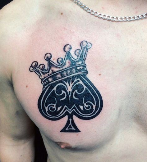 Beautiful Crowned Ace Tattoo Guys Chest Design Ideas Oni Maske, Ace Of Spades Tattoo, Simbolos Tattoo, Tattoo Homme, Spade Tattoo, Ace Tattoo, Card Tattoo Designs, Small Tats, Cool Chest Tattoos