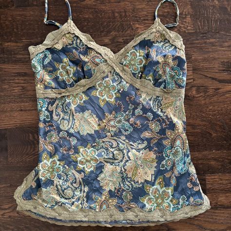 90s blue and green paisley lace cami top with... - Depop Vintage Cami Top, Thrift List, Vintage Cami, Y2k Cami, 2000s Outfits, Vintage Paisley, Pretty Shirts, Green Paisley, Lace Cami Top