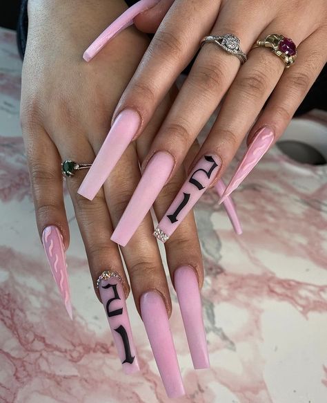 Birthday Acrylic Nails 21st Birthday Nails Medium, Capricorn Birthday Nails Acrylic, Birthday Acrylic Nails, Club Nails, 21st Birthday Nails, Birthday Nail Designs, Pink Gel Nails, Long Acrylic Nail Designs, Colored Acrylic Nails