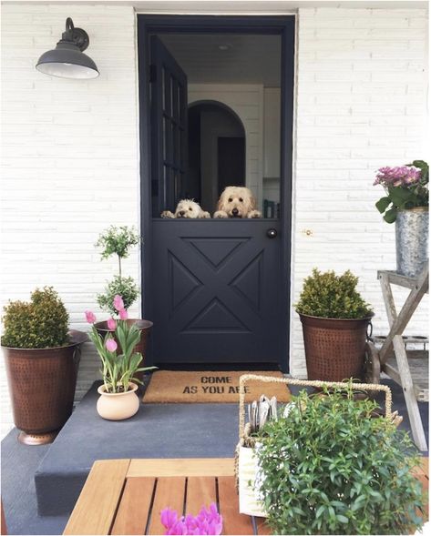 The beautiful Dutch door of Melissa at @ihainspiredhome Side Entry Door, Farmhouse Exterior Paint Colors, Dutch Doors Exterior, Space Saving Doors, Dutch Doors, Concrete Paint, Kabinet Dapur, Door White, Brick Stone