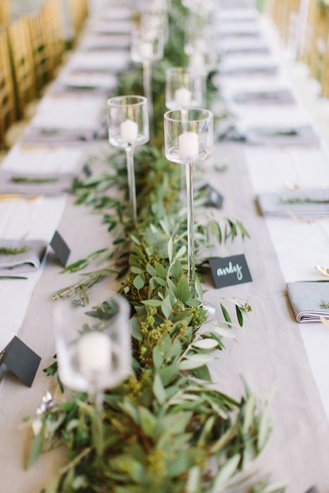 10 Ways to Use Greenery in your Wedding Decor and Save Money! Wedding Flower Table Decorations, Cheap Wedding Table Centerpieces, Flower Table Decorations, Wedding Floral Centerpieces, Wedding Table Flowers, Table Runners Wedding, Wedding Centerpieces Diy, Wedding Table Decorations, Long Table