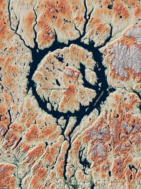 TanDEM-X between 2010 and 2016 to measure every known crater on the Earth's surface with a height accuracy of up to a metre. Pictured: The Manicouagan crater in Quebec, Canada- Satellite images of craters show where asteroids crashed into Earth | Daily Mail Online 11/9/20 Impact Crater, Natural Structures, Earth Surface, Shock Wave, Satellite Image, Beautiful Sites, Earth From Space, Reference Images, Aerial Photography