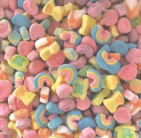 Iris Aesthetic, Colorful Aesthetic, Rainbow Aesthetic, Lucky Charms, Pastel Aesthetic, Lucky Charm, Marshmallows, Cute Food, Aesthetic Food