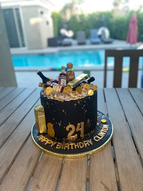 Alcohol Bday Cake, Mini Alcohol Bottle Cake, 21st Birthday Cake Black And Gold, 21st Birthday Cake With Alcohol Bottles, Cake With Bottles Of Alcohol, Black And Gold Cakes For Men, 21st Birthday Cake Alcohol Mini Bottles, Mini Cake Birthday Men, Cake With Mini Liquor Bottles