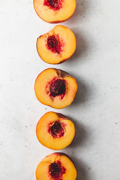 Peach Photo, Peach Poster, Peach Photography, Photography Assignments, Isometric Drawing, Minimal Photography, Peach Fruit, Fruit Mixes, Nectarine