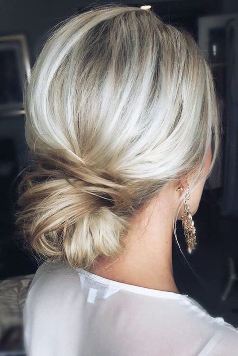 Balayage, Fine Hair Updo, Blonde Wedding Hair, Wedding Hair Up, Hair Help, Hair Styles 2017, Low Bun, Elegant Updo, Wedding Hair And Makeup