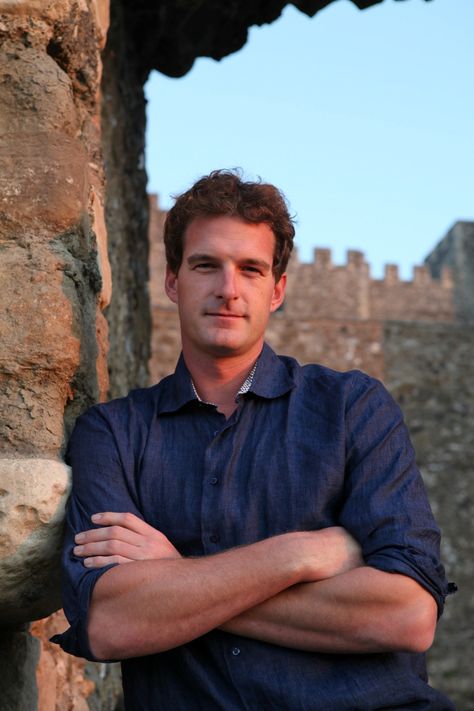 Dan Snow Dan Snow, Lon Chaney, Horrible Histories, Abbott And Costello, Historical Books, A Penny, Rich Man, The Castle, Book Worms