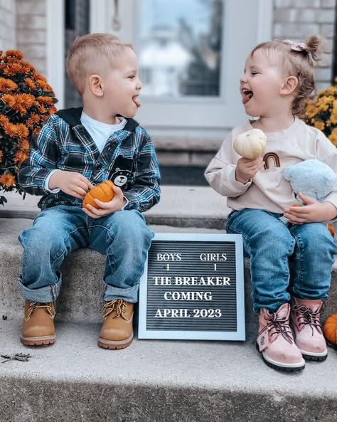 Gender Reveal Tie Breaker, Baby Announcement With Sibling Third, Tie Breaker Gender Reveal Ideas, Easter Pregnancy Announcement Baby Number 3, How To Announce 3rd Pregnancy, Pregnancy Announcement Photos 3rd Child, Tiebreaker Pregnancy Announcement, Baby Three Announcement, Third Baby Announcement To Husband