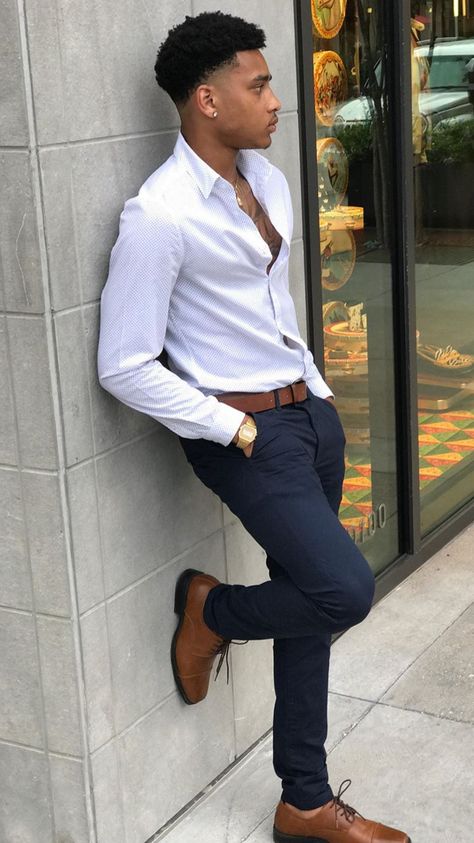 Business Casual Black Men, Men Graduation Outfit, Black Men Fashion Urban, Black Outfit Men, Mens Business Casual Outfits, Shirt Outfit Men, Black Men Fashion Casual, Classy Outfits Men, Black Men Fashion Swag