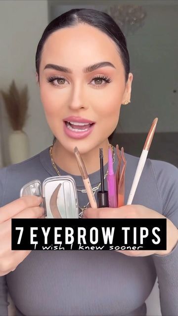 Eyebrow Shaping Makeup, Eye Makeup Brushes Guide, Brow Shaping Tutorial, Perfect Eyebrows Tutorial, Eyebrow Tips, Eyebrow Tutorial For Beginners, Eyebrow Makeup Tutorial, Eyebrow Hacks, Spoolie Brush