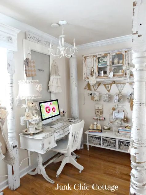 Make it Pretty Monday - Week 100 - The Dedicated House Junk Chic Cottage, Chic Office Space, Muebles Shabby Chic, Shabby Chic Office, Estilo Shabby Chic, Country Chic Cottage, White Desk, Interior Design Advice, Shabby Chic Bedrooms